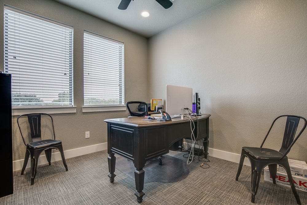 Office For Sale: 8048 FM 35, Royse City, TX 75189